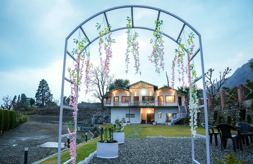 Bhimtal Villa | Monal meadows