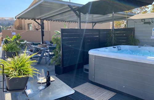 Thissio Apartment | Monastiraki CityCenter Sleepbox- Unspoiled Athens Apartments