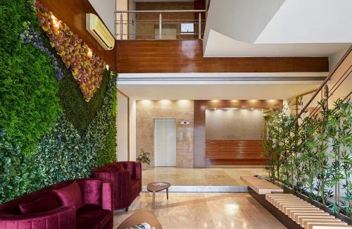 Kopar Khairane Hotel | Monday Hotels Mahape