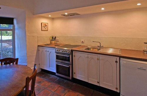 Mullinavat House | Monkey Puzzle Cottage