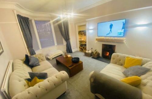Prestwick Villa | Monkton Road Prestwick - Golf Open 24