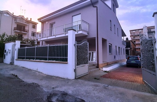 Castrovillari Apartment | Monolocale indipedente