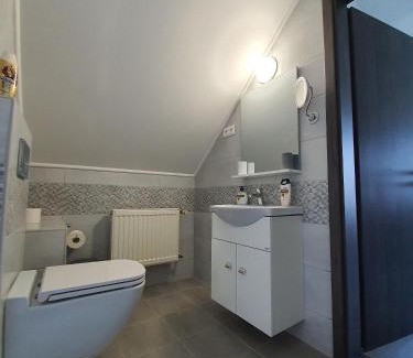 Komarom Bed & Breakfast | Monostor Panzió