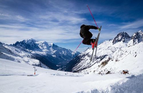 Chamonix City Centre Apartment | Mont Blanc 98 Apartment - Chamonix All Year