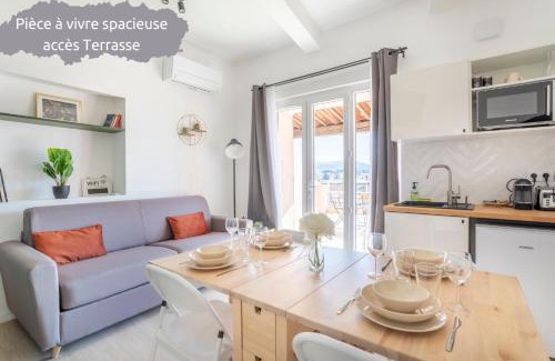 Gardanne Apartment | Mont Ventoux - Terrasse - Vue dégagée - Linge de qualité - Fibre - Confort
