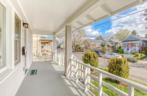Montavilla House | Montavilla Gem