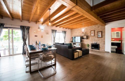 Bairro da Liberdade Villa | Monte D'Vagar by Estilo Lusitano, com piscina privada