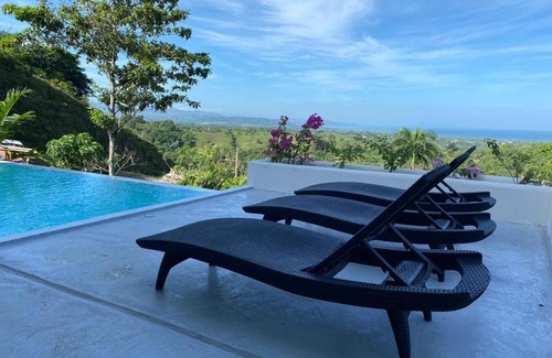 Rio San Juan Villa | Monte Rio-2