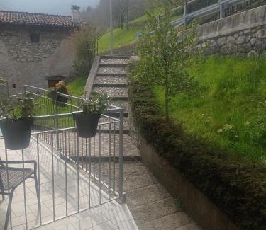 San Pellegrino Terme Bed & Breakfast | Monte Zucco Relax self check in