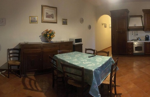 Chiusdino Boat Rental | Montecapino: apartment/flat - 3 rooms - 2/6personsHouse with gardenHouse with garden