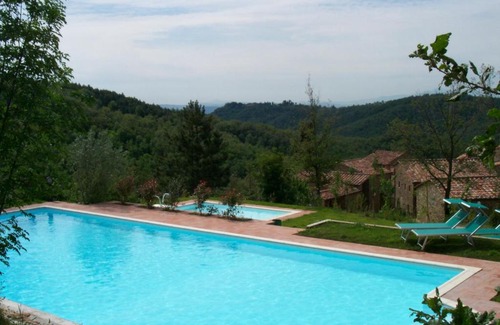 Gaiole in Chianti Apartment | Montefienali Village La Chiocciola