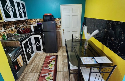 Montego Bay Apartment | Montego Bay Rooms and Tours