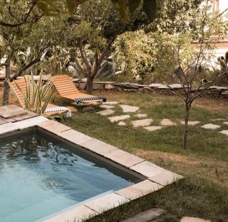 Bastia Apartment | MONTERA Appartement Centre-ville avec piscine chauffée et jardin