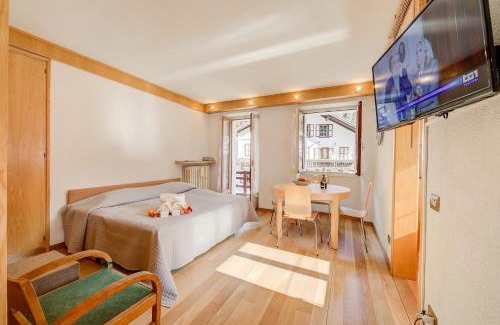 Staffa Apartment | Monterosa Cozy Apartment 200m From Ski - Happy Rentals