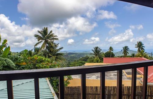 Belle Plaine Villa | Montete Hilltop Cottage with Stunning Panoramic Views
