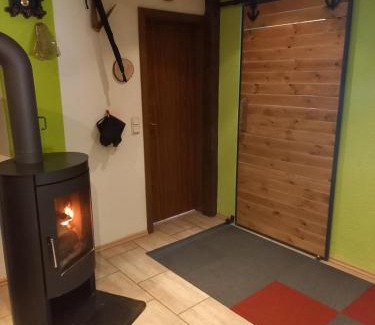Fehrenbach Apartment | Monteur- und Ferienwohnung Waldrauschen