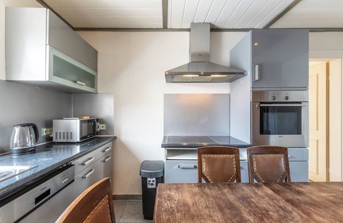Otzberg Apartment | Monteurapartment I 12 Betten I Küche I Waschmaschine I Balkon I Nieder-klingen