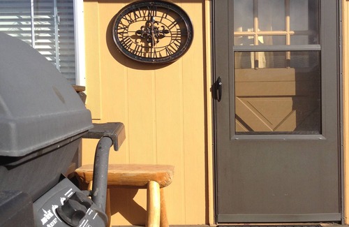 Summit County Cabin | Monthly Private Cabin Located on Hidden Cul-De-Sac. with Hot Tub.
