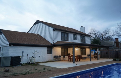 Ellendale House | MONTHLY STAYS-Roomy 6BR Home in Memphis - Close to Everything