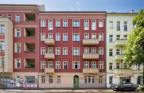 Friedrichshain Apartment | Mooeve 16 apartment in Berlin