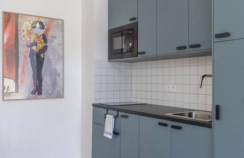 Friedrichshain Apartment | Mooeve 22 apartment in Berlin