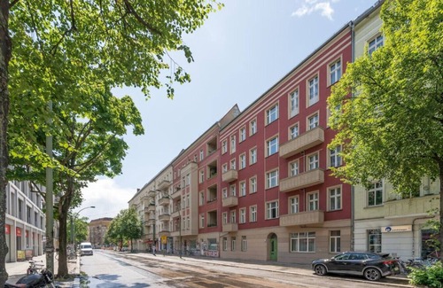 Friedrichshain Apartment | Mooeve 22 apartment in Berlin