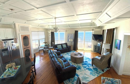 Edisto Island House | Moon Tide: Beachfront Home w/Elevator, Stunning Views