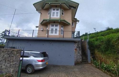 Nuwara Eliya House | Moon View Bungalow