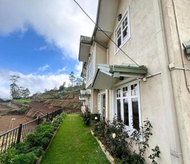 Nuwara Eliya House | Moon View Bungalow