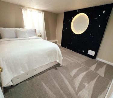Allendale Apartment | Moonlit Serenity