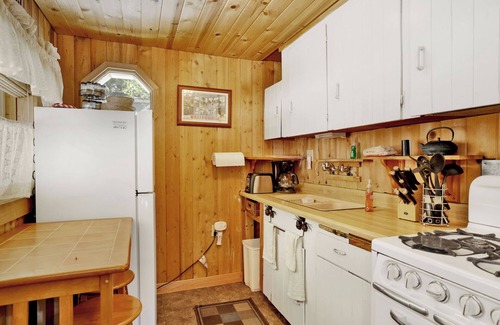 Summit Estates Cabin | Moonridge R n R Retreat Cottage at Big Bear