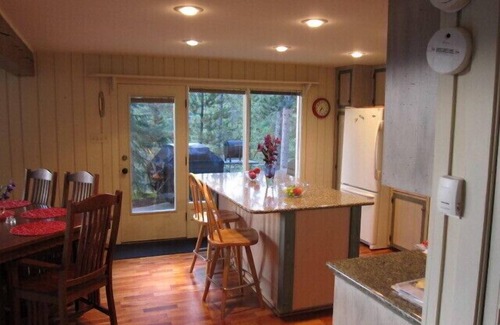 Breckenridge Heights House | Moonstone Point: 1.5 miles to ski slopes