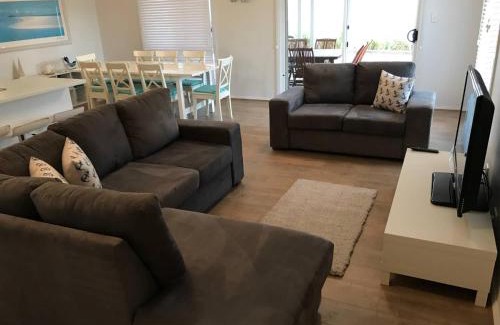 Moonta Bay House | Moontana