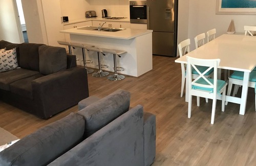 Moonta Bay House | Moontana @ Moonta Bay