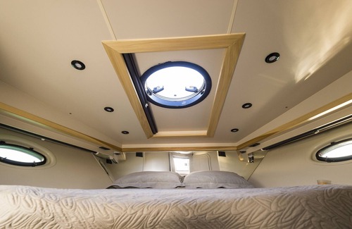 Spetses Boat Rental | Moonwalk...a great yacht to spend some time in Spetses!