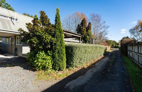 Turangi House | Moore in Turangi SPA and WIFI