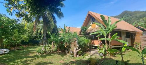Hauru House | MOOREA - Studio Corail