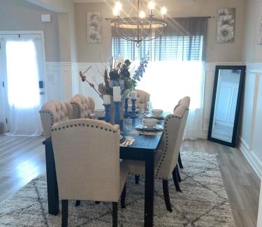 Locust Grove House | Moores Oasis