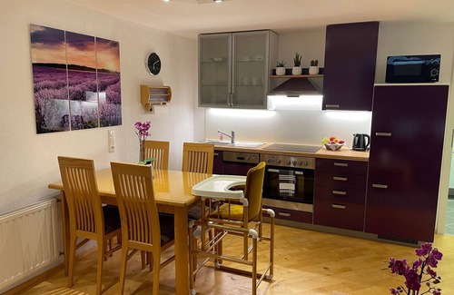 Dalaas Apartment | Mooroom - Appartement/fewo, Dusche, WC, 1 Schlafraum