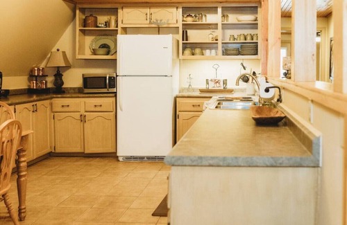 Winrock Cabin | Moosehead Lodge, A-Frame, Petit Jean State Park in Arkansas