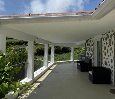 Lomba House | Moradia Terra Chã Sea View 1 to 4 pers