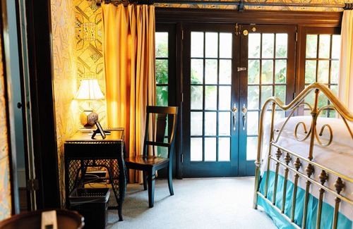 Dilworth Bed & Breakfast | Morehead Inn