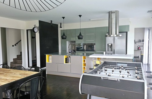 Bompas Villa | Morena, Family villa with optional heated pool