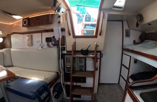 Historic Seaport Boat Rental | Morgan 41 Out Island Sailboat, in the scenic Key West Man of War Harbour