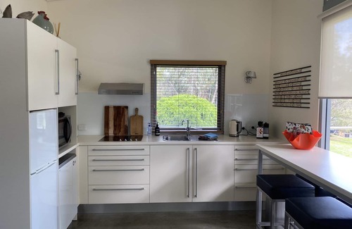 Yallingup House | Moriarty Retreat - luxe couple's getaway