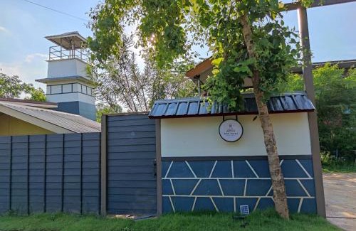Phang Khon House | Morinaka Craftfe & Poshtel