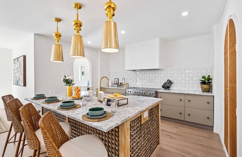 Palm Beach - West Palm Beach House | Moroccan Elegance | Near Beach & Downtown | Curated Experiences