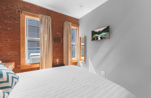 Tremont House | Morris Guest House