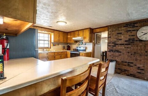 Crossville House | Mossy Acres