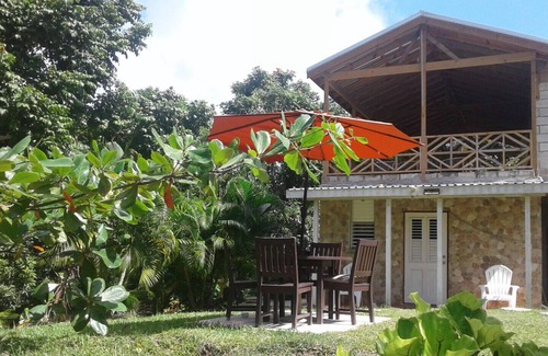 Saint Sylvans Apartment | MostRelaxingNatureRetreat/Super Quiet Space in Natural Tropical Forest